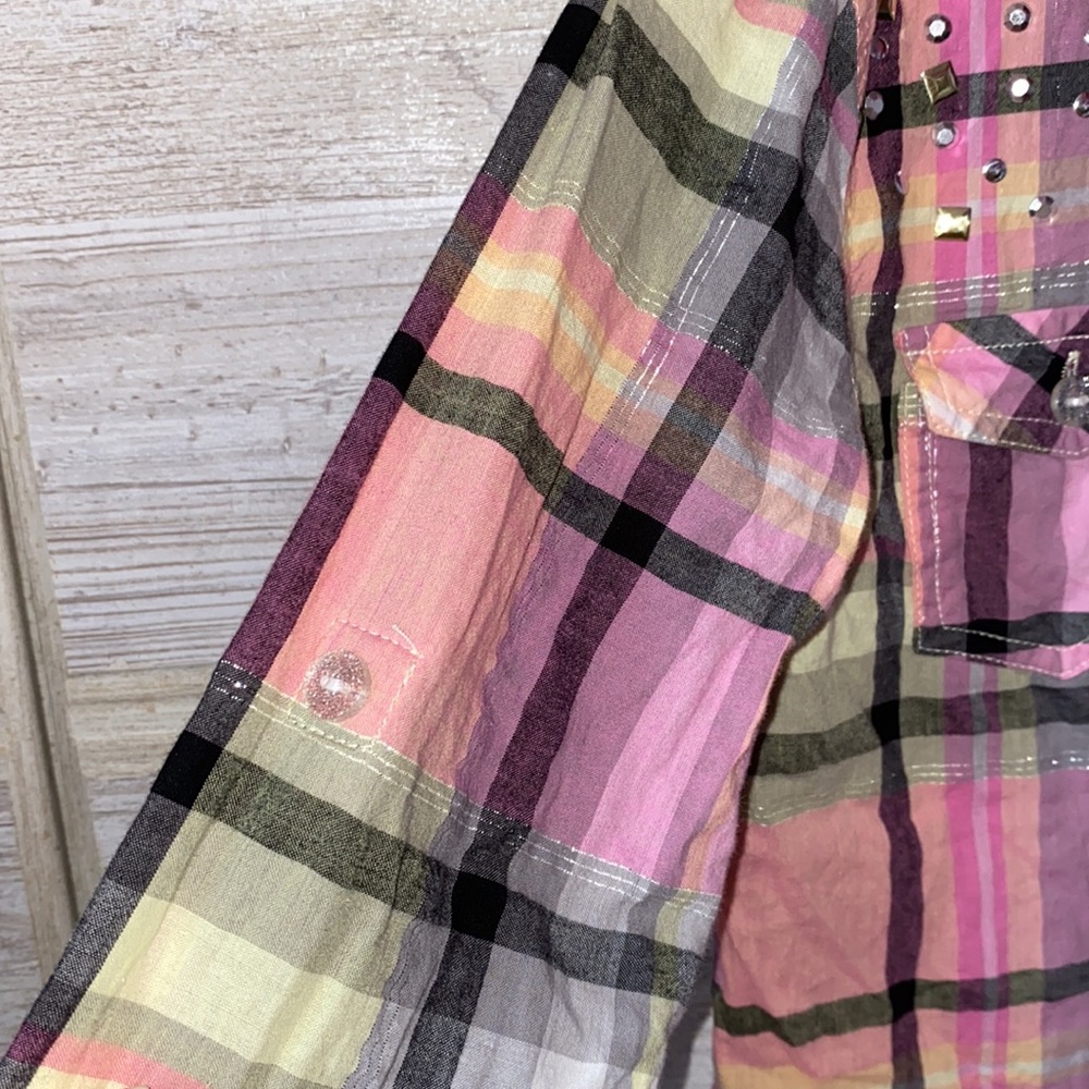 Girls Plaid Button-Down Top - Picture 4 of 6